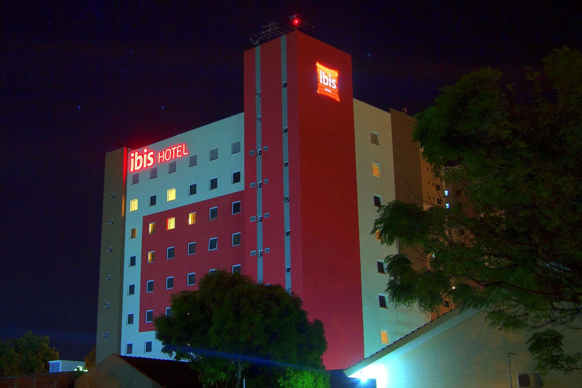 Ibis Cascavel Hotel Cascavel  Ngoại thất bức ảnh