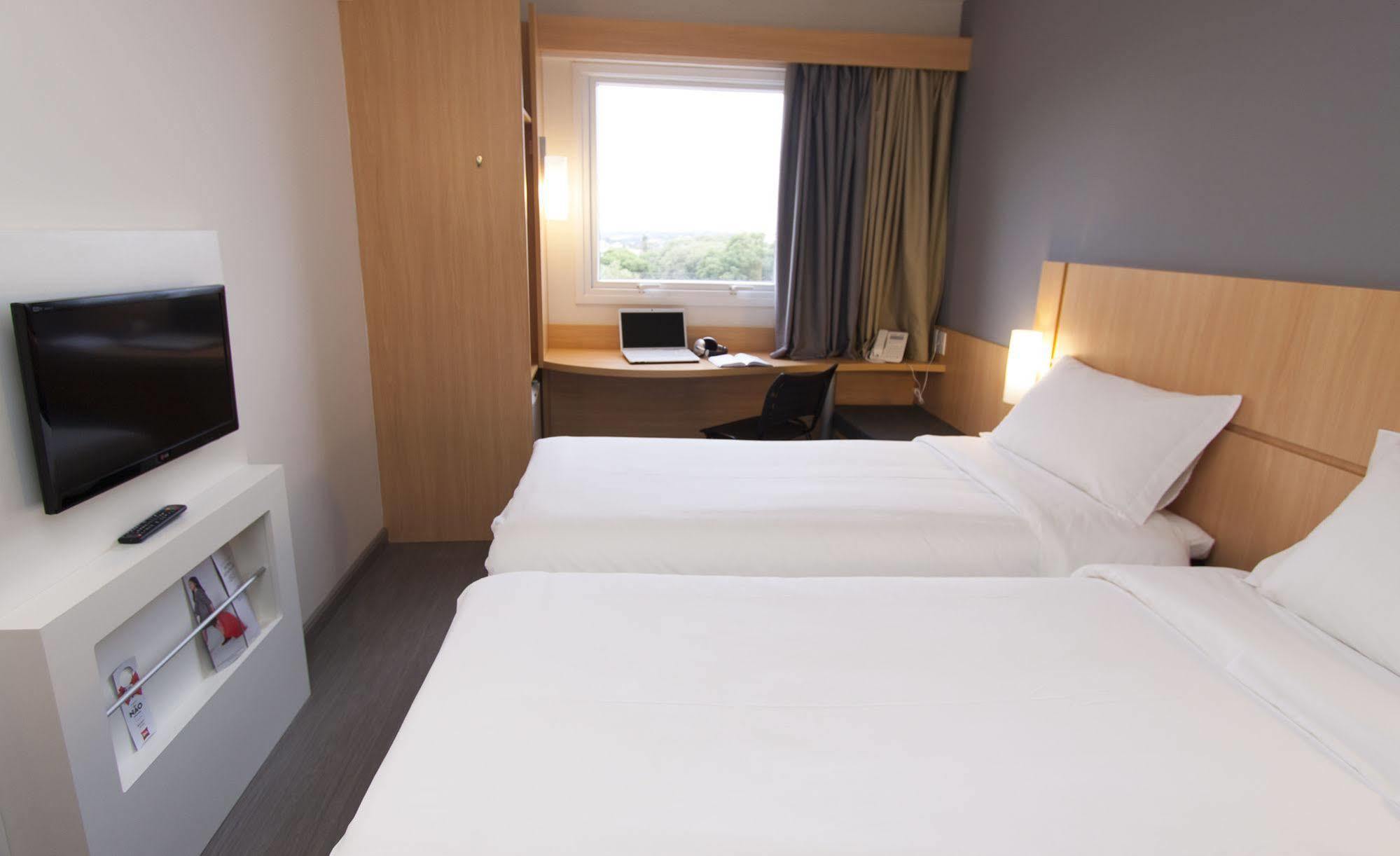 Ibis Cascavel Hotel Ngoại thất bức ảnh